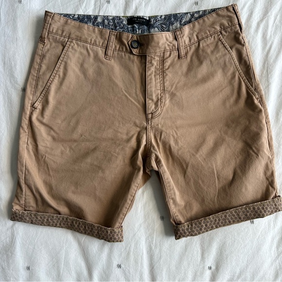 Ted Baker Corsho Relaxed Fit Chino Shorts - Picture 1 of 4